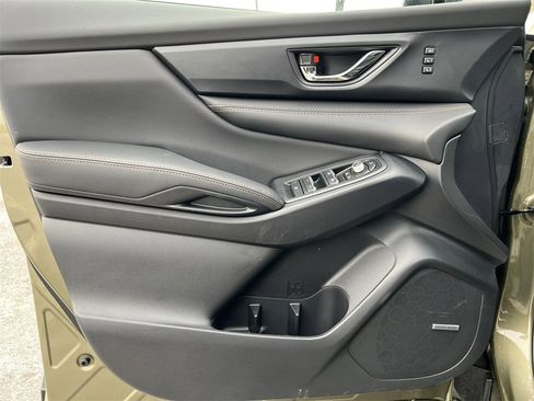 New 2026 Subaru Ascent Limited Bronze image 15