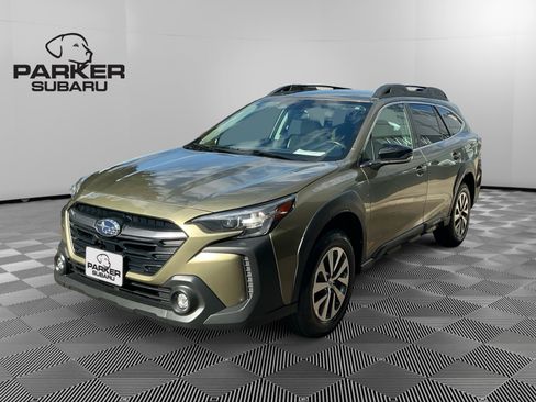 Used 2024 Subaru Outback Premium AWD/4WD image 1