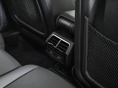 Certified 2023 Audi Q3 2.0T Premium Plus w/ Premium Plus Package image 18