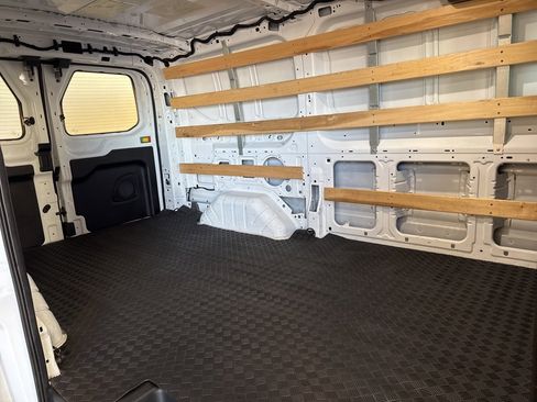 Used 2024 Ford Transit 250 Low Roof w/ Exterior Upgrade Package image 25