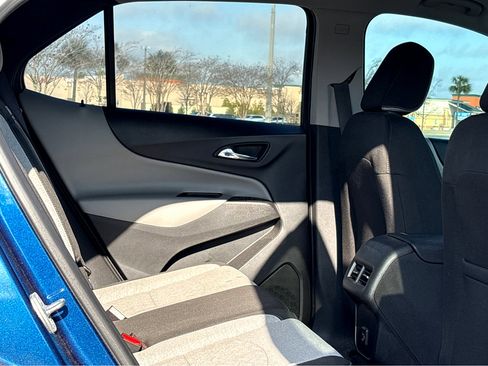 Used 2023 Chevrolet Equinox LS w/ LS Convenience Package image 10