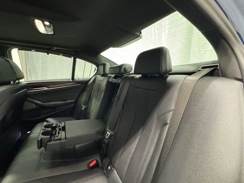 Certified 2023 BMW 530i xDrive w/ M Sport Package image 23