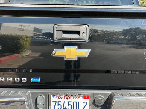 Used 2018 Chevrolet Silverado 1500 LT w/ LT Eassist Package image 47