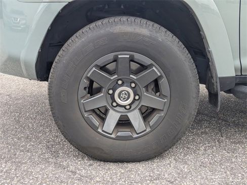 Used 2022 Toyota 4Runner Trail Special Edition image 12