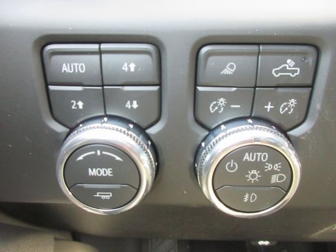 New 2026 GMC Sierra 1500 AT4 w/ AT4 Premium Package image 19