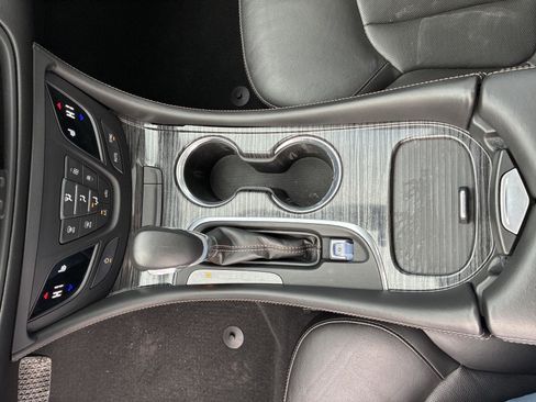 Used 2017 Buick Envision Premium image 19