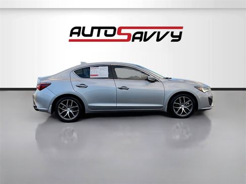 Used 2020 Acura ILX w/ Technology Package image 8
