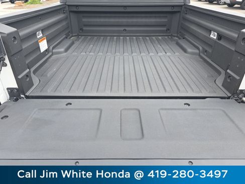 Certified 2025 Honda Ridgeline Sport image 14
