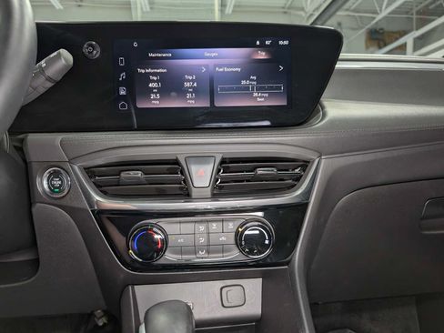 Certified 2024 Buick Encore GX Sport Touring AWD/4WD image 31
