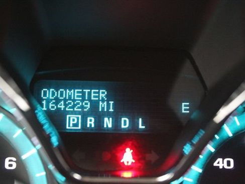 Used 2017 Chevrolet Traverse LT FWD image 8