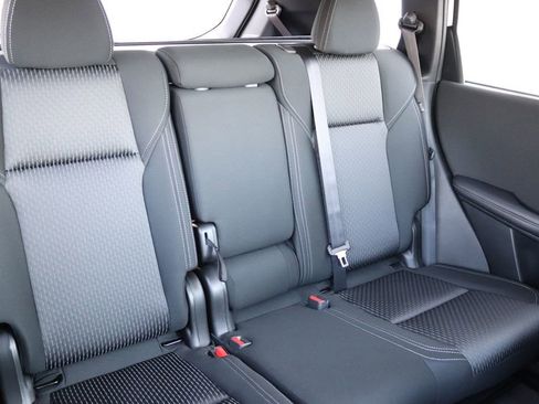 New 2026 Mitsubishi Outlander ES image 25