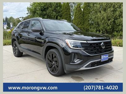 Used 2024 Volkswagen Atlas Cross Sport SE w/ Panoramic Sunroof Package