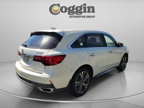 Used 2019 Acura MDX FWD w/ Technology Package image 4