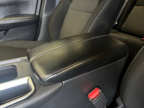 Used 2024 Nissan Sentra SV FWD image 31