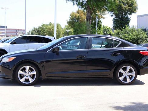 Used 2015 Acura ILX FWD image 3