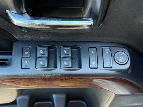 Used 2014 GMC Sierra 1500 SLE w/ SLE Value Package AWD/4WD image 14