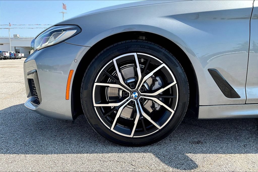 Used 2023 BMW 530i w/ M Sport Package RWD image 28