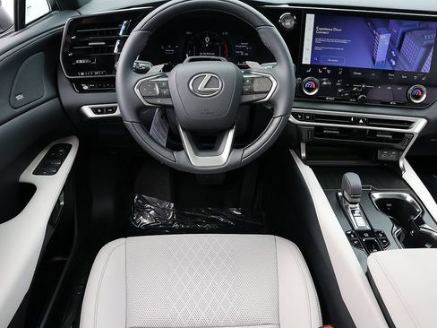 New 2026 Lexus RX 350 Premium Plus w/ Convenience Package AWD/4WD image 16