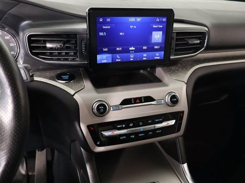 Used 2023 Ford Explorer Timberline w/ Timberline Technology Package image 5
