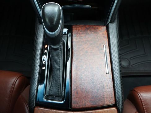 Used 2016 Cadillac XTS Luxury image 36