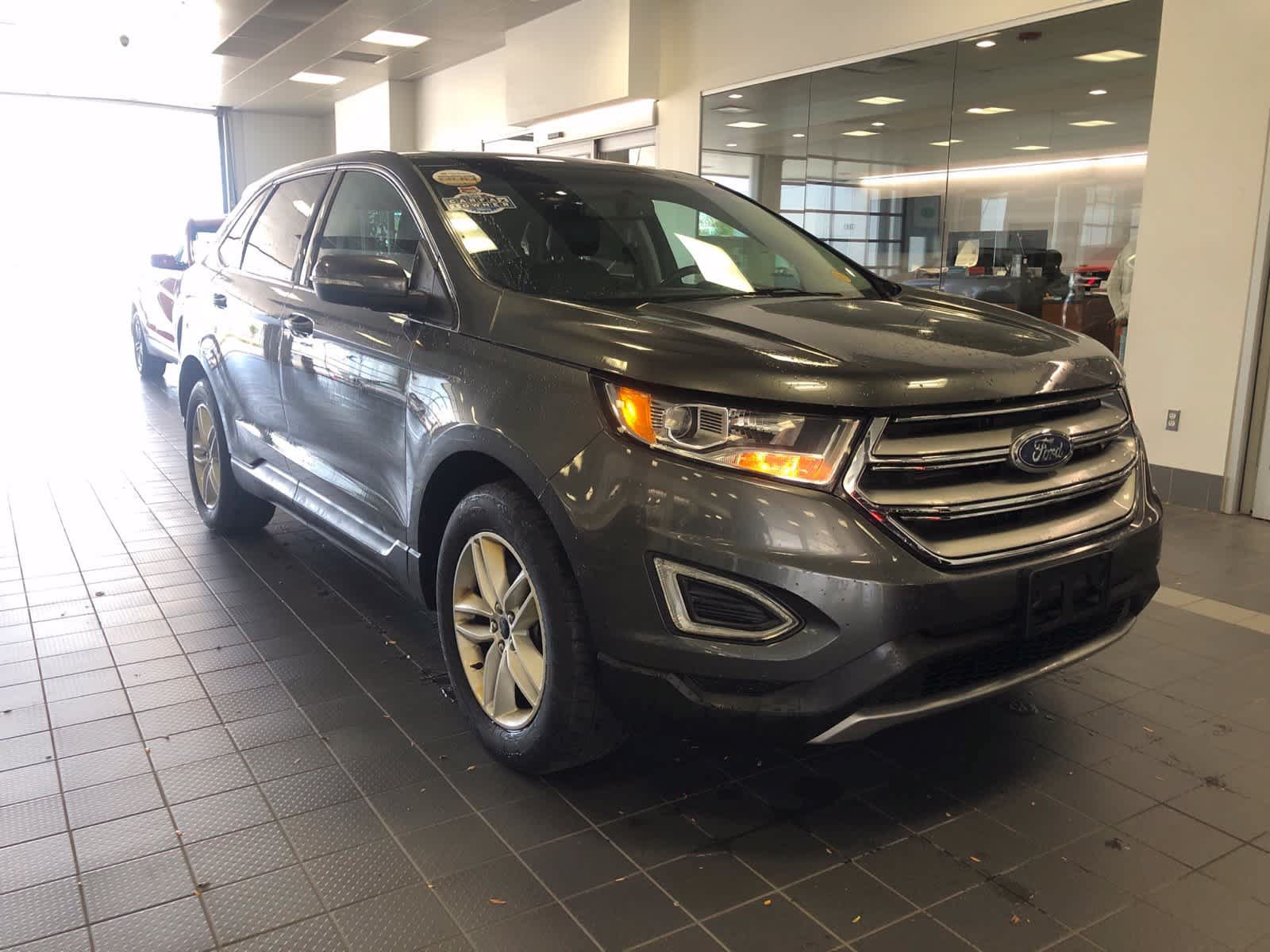 Used 2017 Ford Edge SEL w/ Equipment Group 201A AWD/4WD image 3
