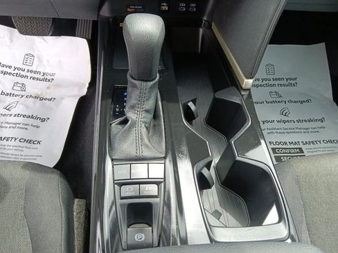 Used 2025 Toyota Camry LE FWD image 24