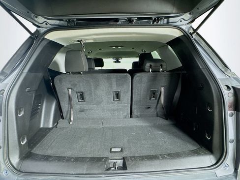 Used 2019 Chevrolet Traverse LS w/ LPO, Floor Liner Package FWD image 29