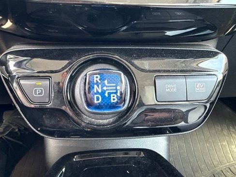 Used 2020 Toyota Prius XLE w/ Advanced Technology Package AWD/4WD image 12