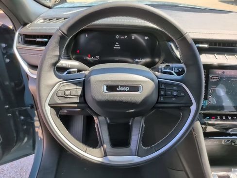 New 2026 Jeep Grand Cherokee L Limited w/ Limited Altitude Package AWD/4WD image 25