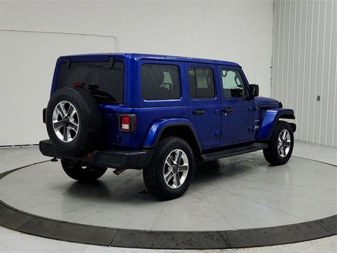 Used 2020 Jeep Wrangler Unlimited Sahara w/ Uconnect 4C Nav & Sound Group image 7