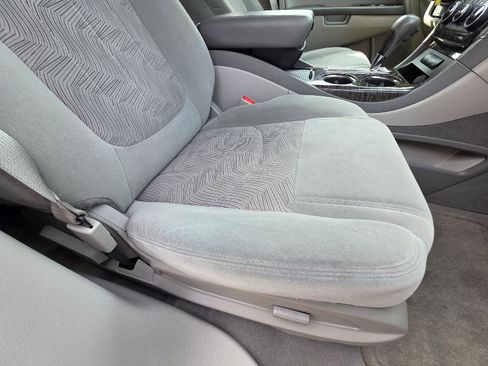 Used 2014 Buick Enclave Convenience FWD image 26
