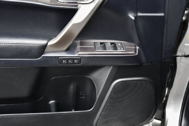 Used 2021 Lexus GX 460 Premium w/ Accessory Package AWD/4WD image 26