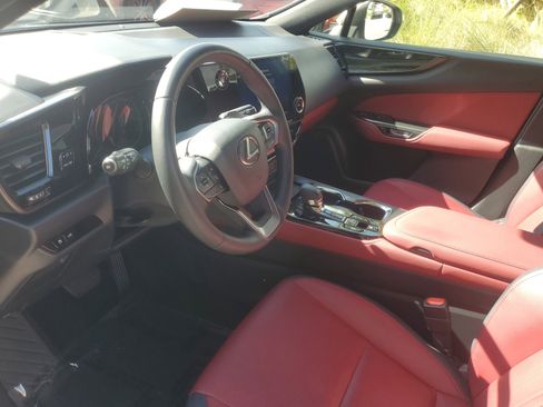 Used 2024 Lexus NX 250 FWD image 16