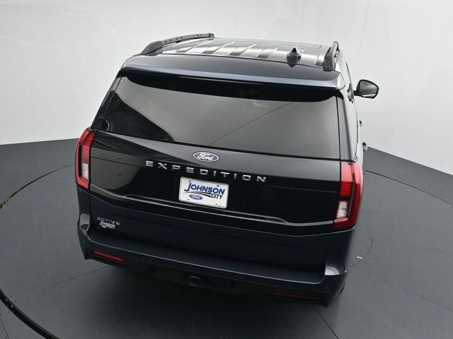 Used 2025 Ford Expedition Active AWD/4WD image 32