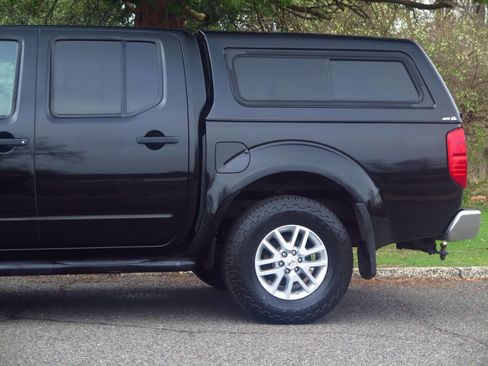 Used 2014 Nissan Frontier SV w/ SV Value Truck Package image 26