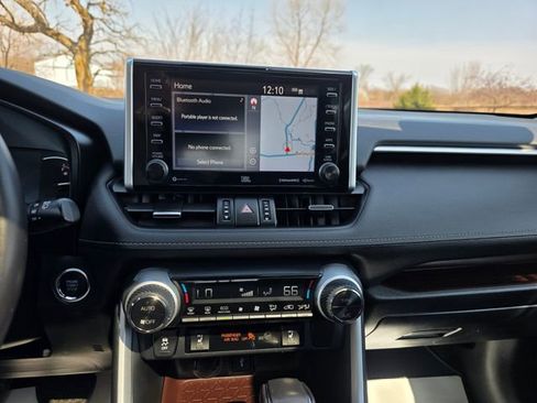 Used 2020 Toyota RAV4 Limited w/ All Weather Liner Package image 15