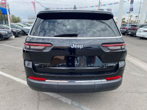 Used 2022 Jeep Grand Cherokee L Laredo w/ Luxury Tech Group I RWD image 7