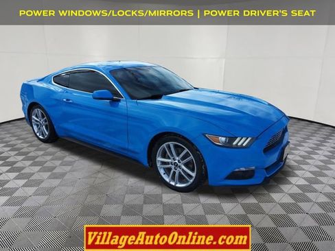 Used 2017 Ford Mustang Premium w/ Pony Package image 5