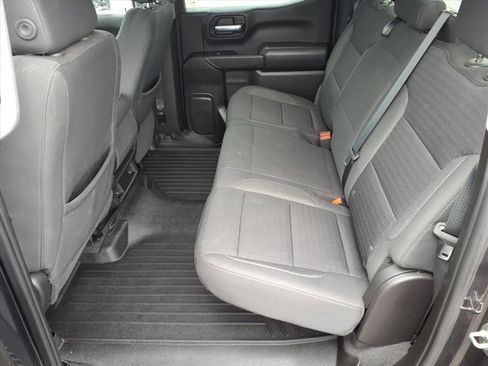 Used 2022 Chevrolet Silverado 1500 Custom image 7