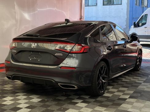 Used 2024 Honda Civic Sport Touring image 6