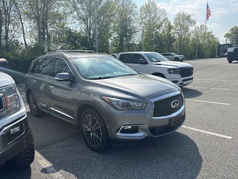 Used 2020 INFINITI QX60 Luxe w/ Sensory Package AWD/4WD image 10