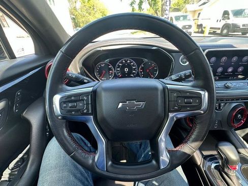 Used 2022 Chevrolet Blazer RS w/ Enhanced Convenience Package AWD/4WD image 11