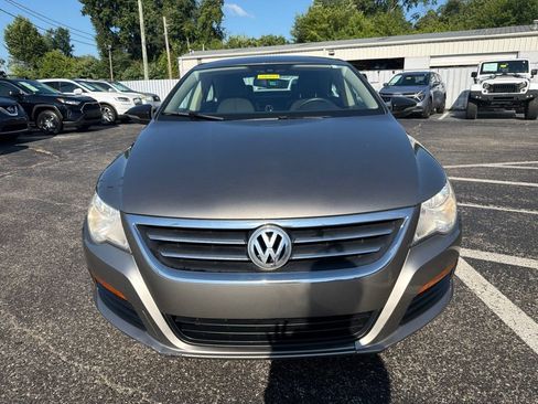 Used 2012 Volkswagen CC Sport FWD image 2