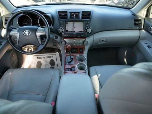 Used 2009 Toyota Highlander Limited image 21
