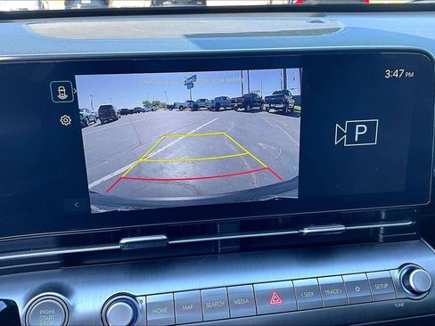 Used 2025 Hyundai Kona SE FWD image 21