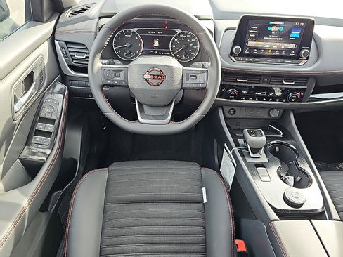 New 2026 Nissan Rogue SV w/ Rock Creek Premium Package AWD/4WD image 7