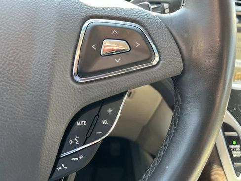 Used 2016 Lincoln MKX Reserve w/ Climate Package image 32