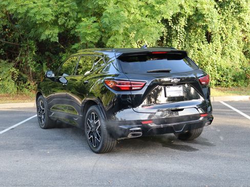 Used 2024 Chevrolet Blazer RS w/ Driver Confidence II Package FWD image 7