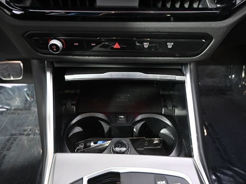 Used 2026 BMW 330i xDrive Sedan w/ M Sport Package AWD/4WD image 31