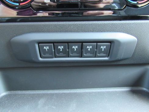 Used 2024 GMC Sierra 2500 SLE w/ SLE Convenience Package AWD/4WD image 22